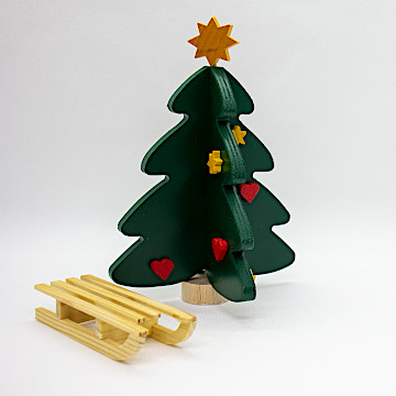 21636 クリスマスツリーとソリ：おもちゃ：百町森